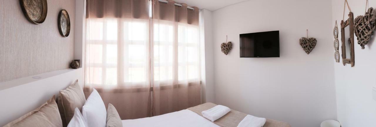 4U Lisbon Suites & Guesthouse VII Airport Exterior foto